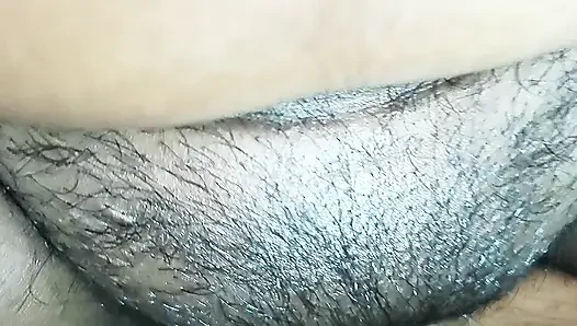 Randy olarak bir arkadaşının karısını sik