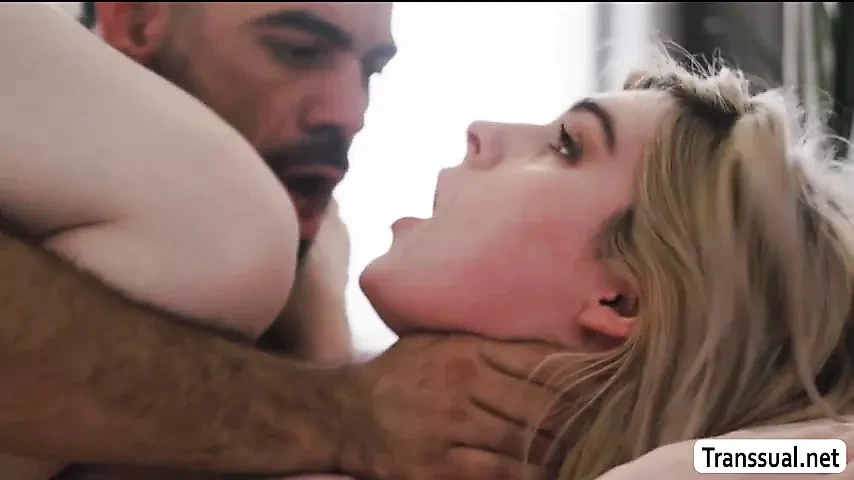 Stepdaughter TBabe sucks her Daddys dick