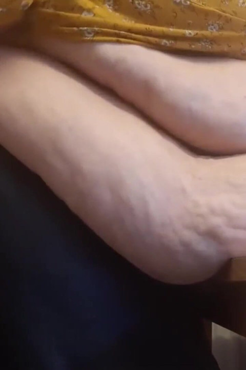 벨리 리프트와 테이블 방울 때리기