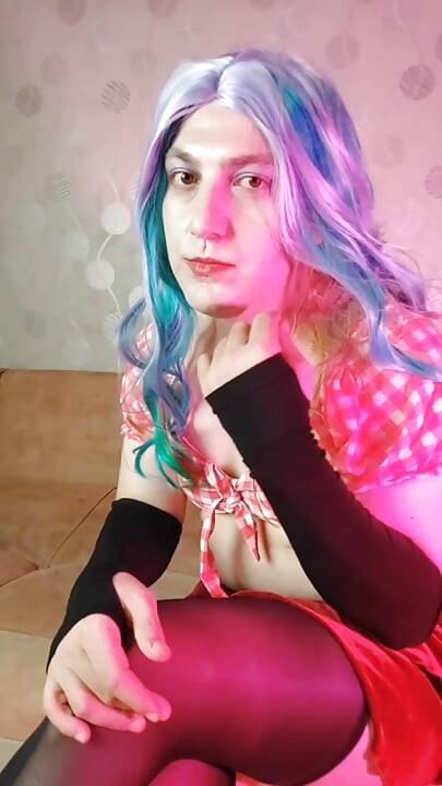 The Medusa Appearance Sissy Pretty Pinky