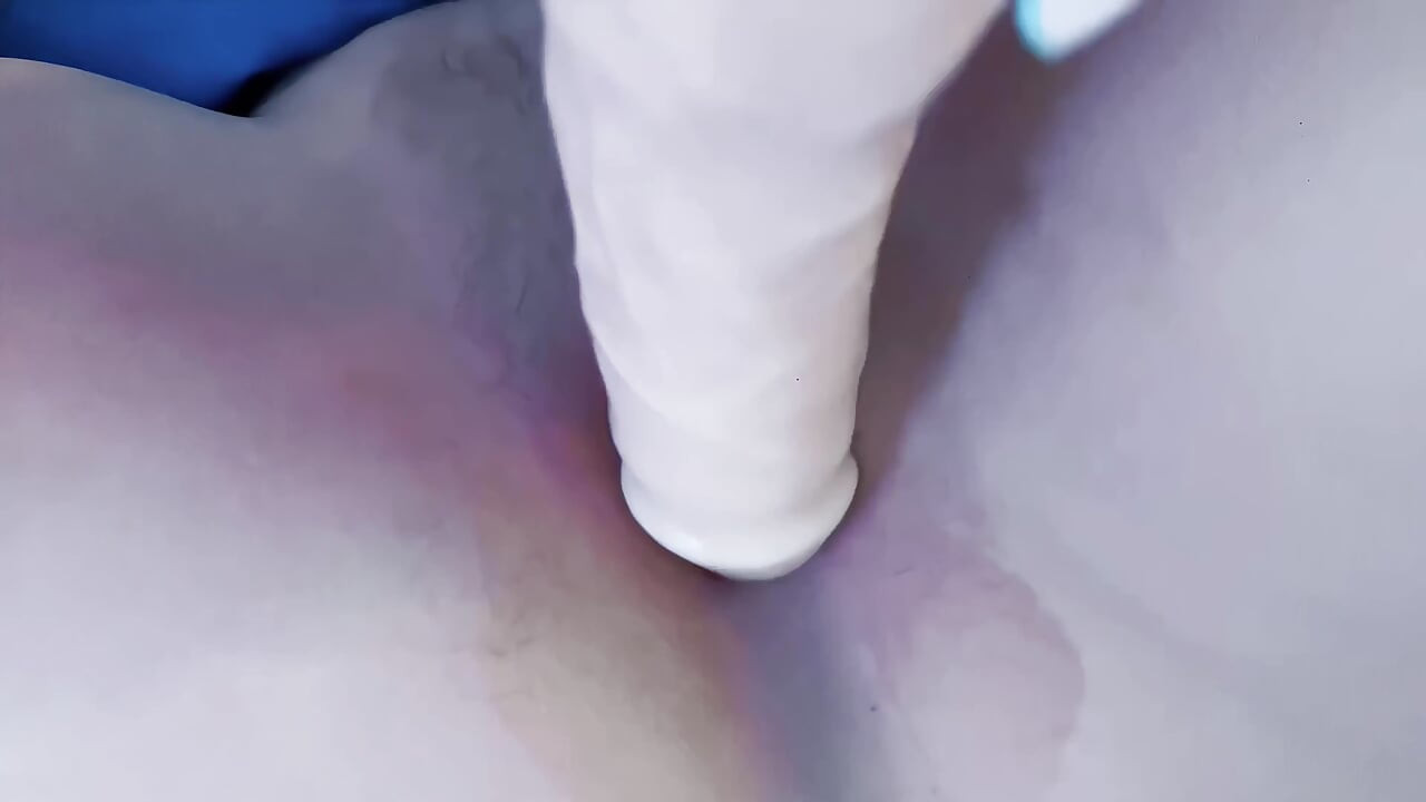 Nylon Squirting Close up
