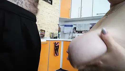 Mother-in-law was not ready for such a large amount of sperm