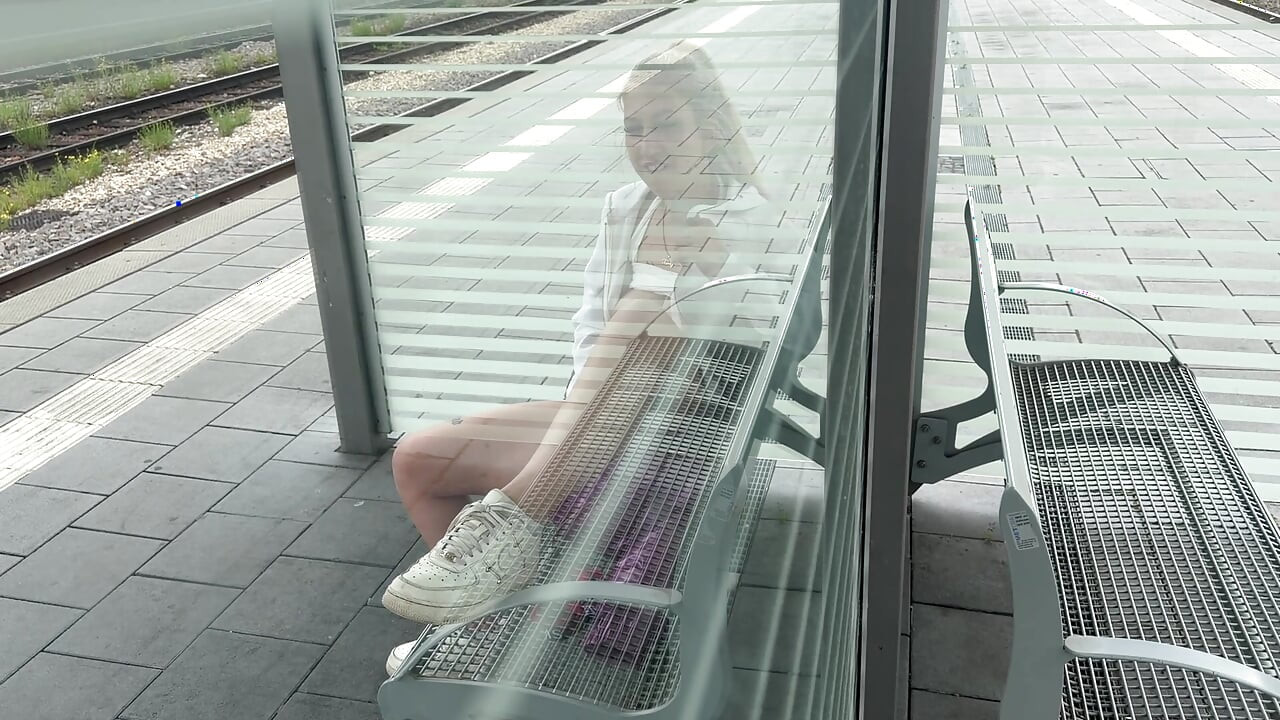 Horny slut makes it on the train track