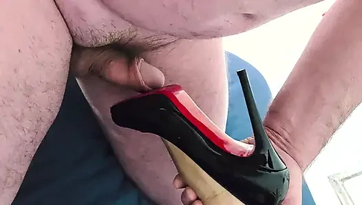 She never wears those shiny black Louboutin heels (size 36) without a reason.