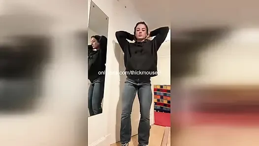 Video mimpi buruk live tiktok - kecelakaan gloryhole gadis 18 tahun!