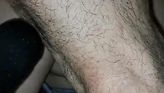 Amateur-Anal genießt und erhält doppelte Penetration