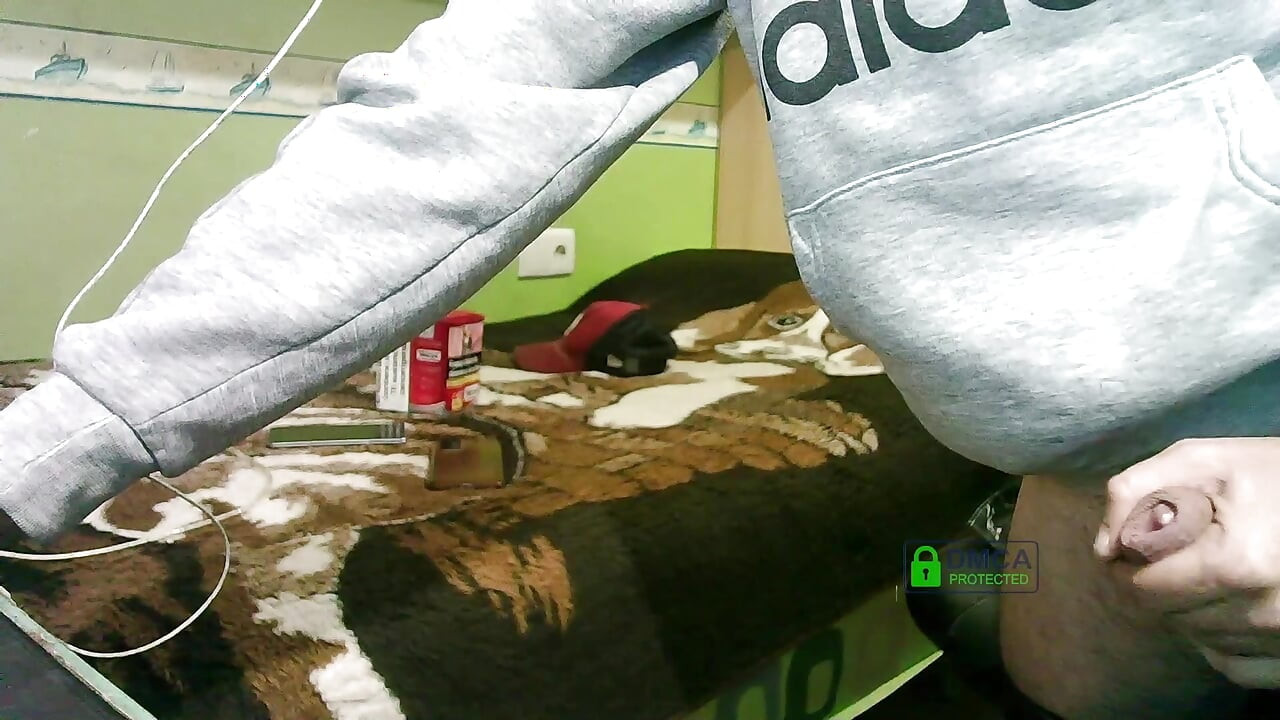 컴퓨터 앞에 서 있는 대물 자지로 내 손을 존나게 따먹어 - Espantanenasxx, Espantanenas_69