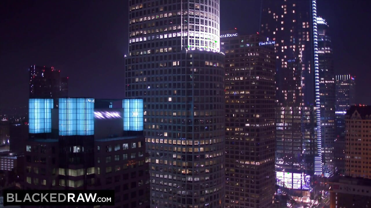 Blackedraw Paige Owens første gang med 3 BBC-er