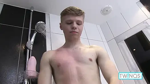 Dirty Boy James Plays With His Juicy Thick Cock And Cums!
