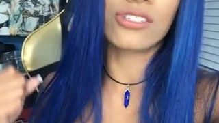 WWE - Sasha Banks aka Mercedes Kaestner -Varnado op camee