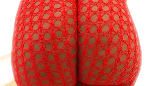 Gemini lovell dientot habis-habisan sama kontol raksasa pria kulit hitam