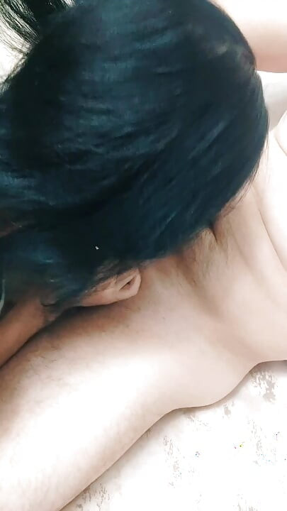 Real esposa flaca con tetas naturales