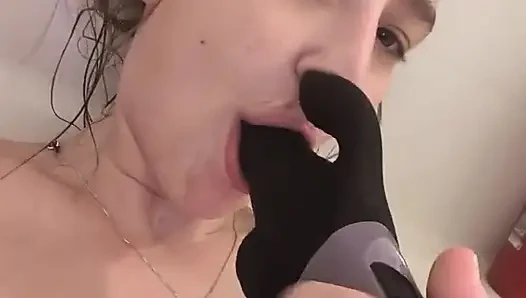 Ibu-ibu sange lagi asik masturbasi sambil bersenang-senang