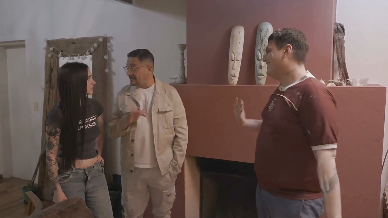 He Must Have a Huge Dick! the Painter Watches Chavita Getting Fucked by Her Sugar Stepdaddy