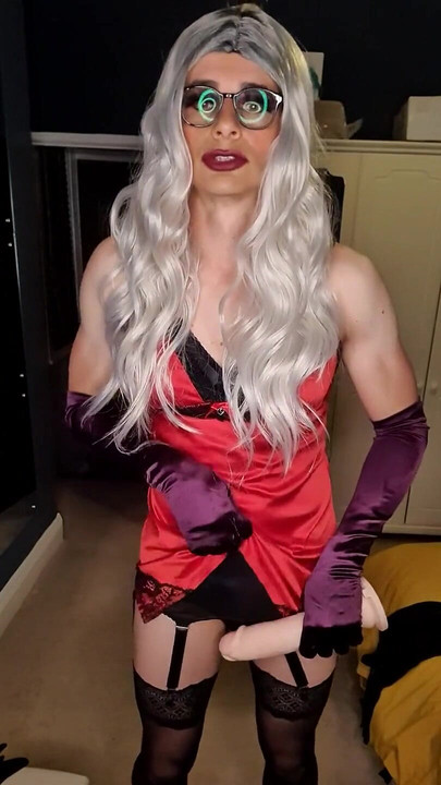 แกล้งเสียว