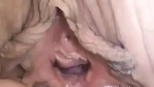 Inked und pierced - gepiercte und tätowierte Alt- und Emo-schätzchen