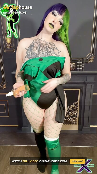 Twerk Oil Strip & Cum Countdown - Cosplay PAWG Shego