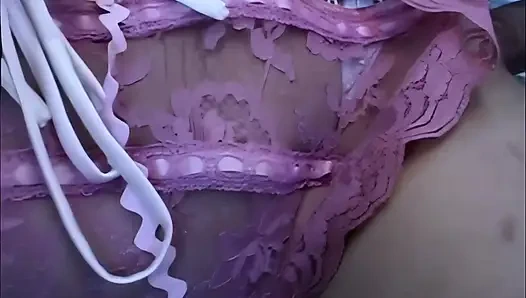 Süt dolu hamile karım arkadaşımın yarağını istiyor - bölüm #01