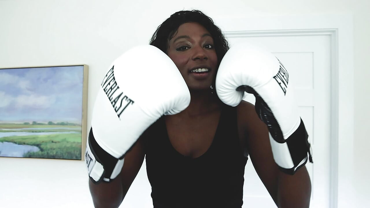 Paris Love Vs Doc Chocolate-boxing Match