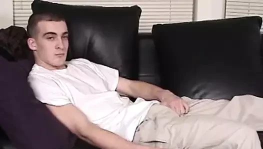 Pump porn video – Darrell Pumps Out A Cum Load
