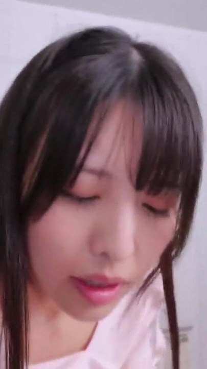 Part 3 My Girlfriend Who Came To Visit Her On The Bed Next To Her Was A Do-Strike, So If I Was Sexually Harassing Her … | Clip 3