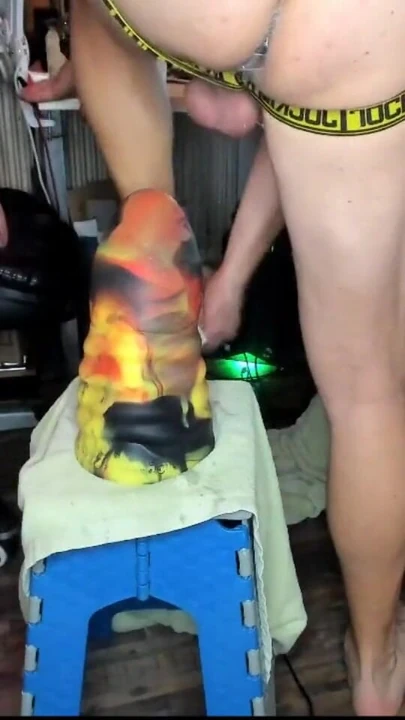 Key moment from "Max stretch for Anal Pussy"