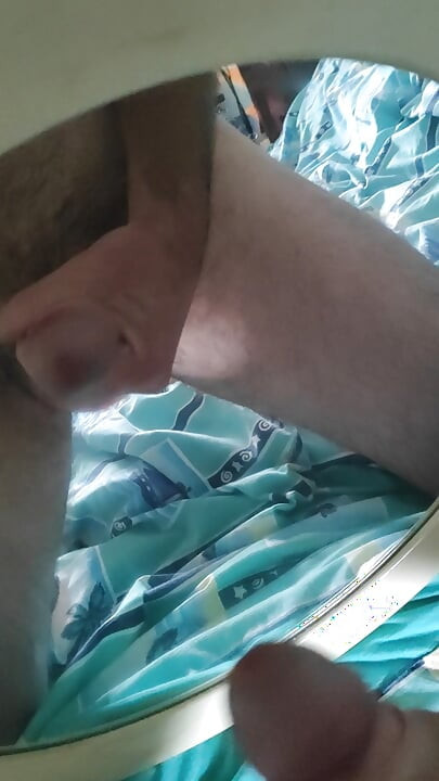 Cumshot Friendship