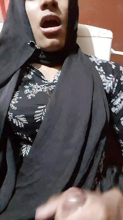 cu degetul cu femeie transsexuală desi sexy