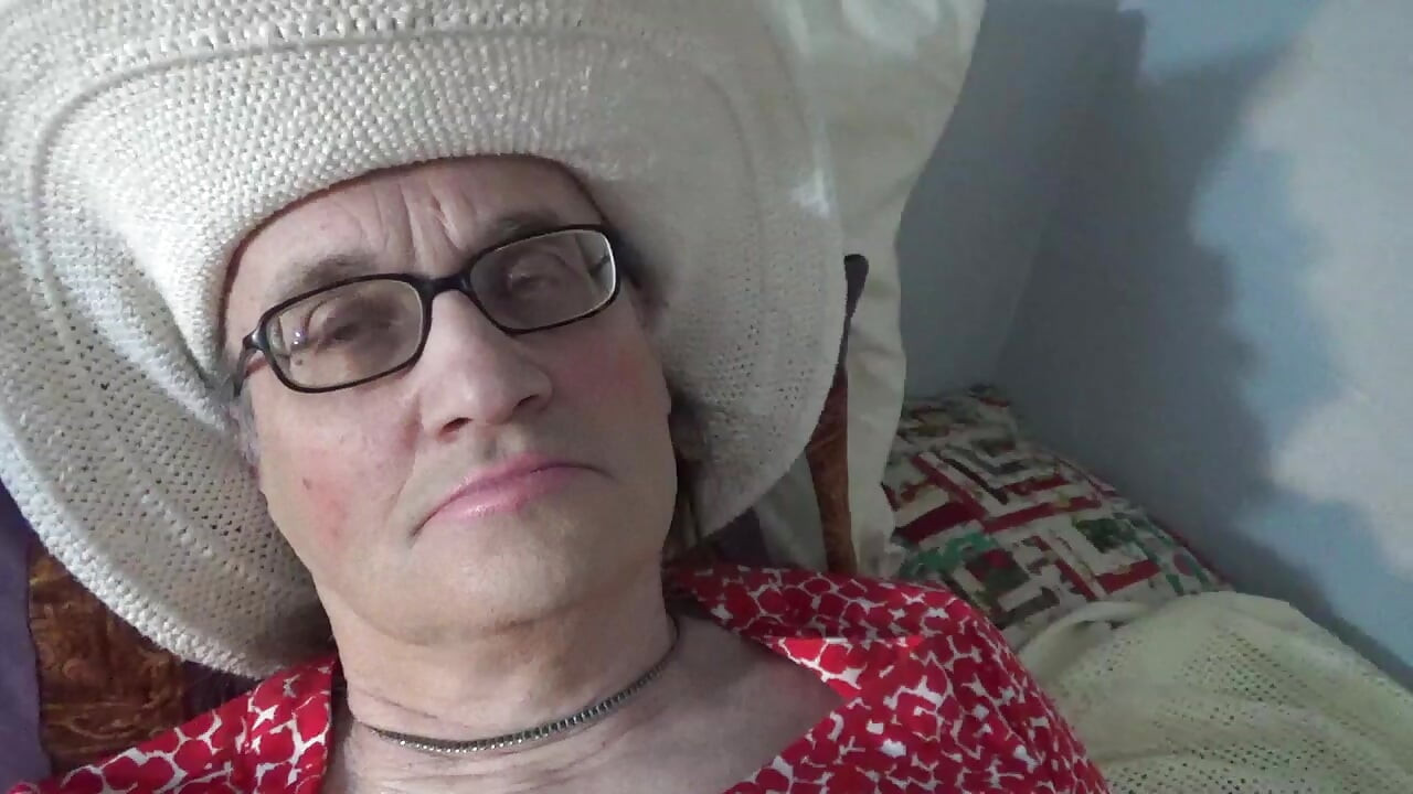 Ladyboy Serge Ave-Lusin. 2026d