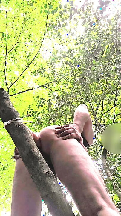 Kurvasta Sissy na odmorištu A45 čeka tvoj kurac