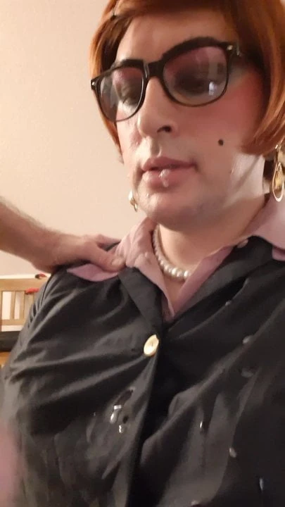 Cum over Ilona