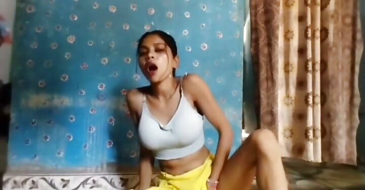 Desi女友自慰