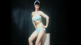 Betty page sobre dios y la desnudez