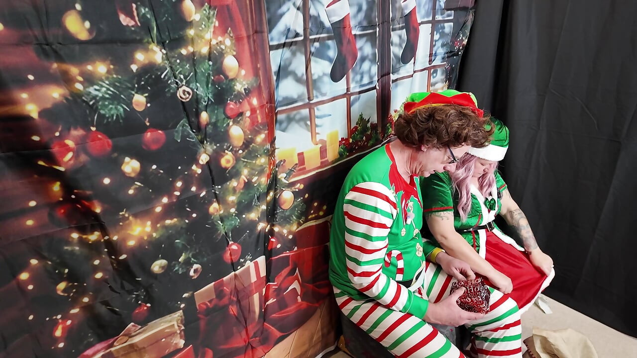 Giorno 6: elfi sul ripiano del sex toy