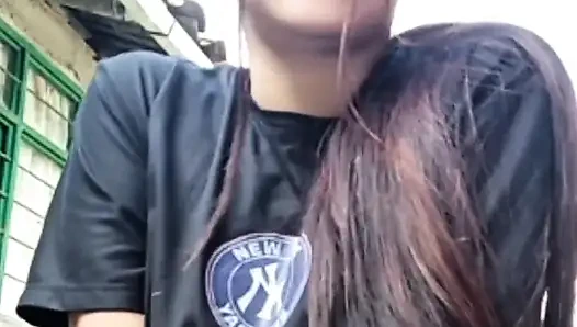 Sexy Girl Streams and Touches Herself for Fans