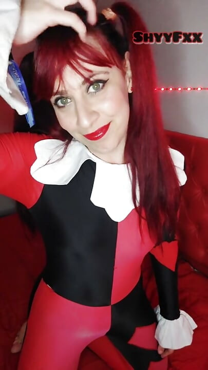 Shyyfxx Harley Quinn Celebrates Her Birthday and Sends the Joker to Her Neighbor JOI Roleplay