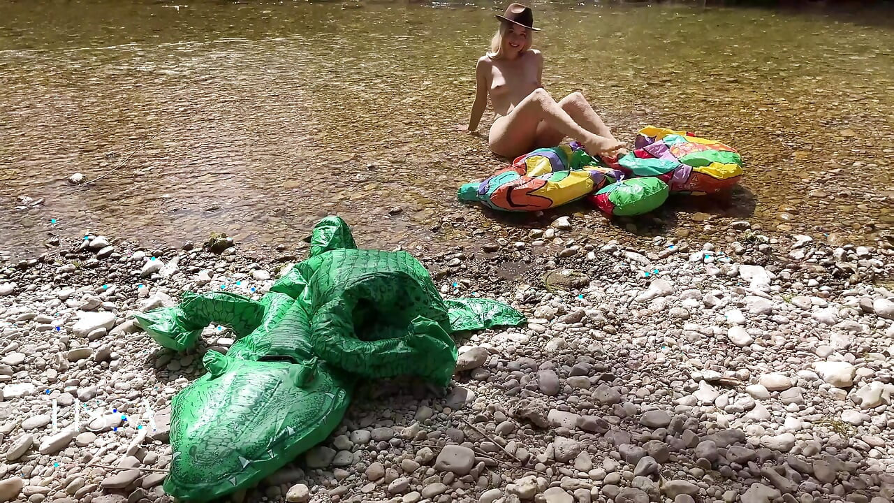 Double Deflation Double Masturbation Outdoors