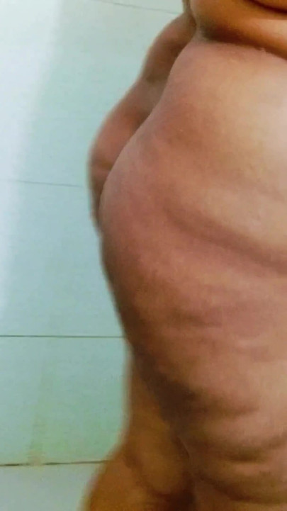 Hintli kız amcığı tıraş ediyor, edepsizce konuşuyor, ateşli çıplak kızlar xxx videolar | Klip 3