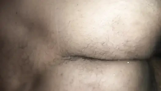 Desi Pooja Bhabhi had sex with the lights off