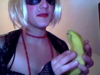 crossdresser smoking blowjob banana practice