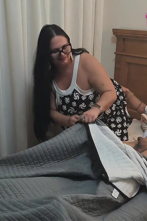 Video for Fans, I Surprised My Stepson in His Bed