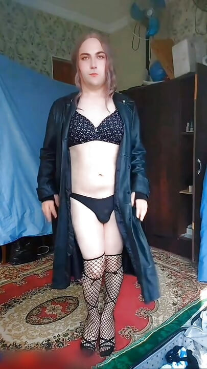 Сладкие lovelish шептушки тянут меня глубже