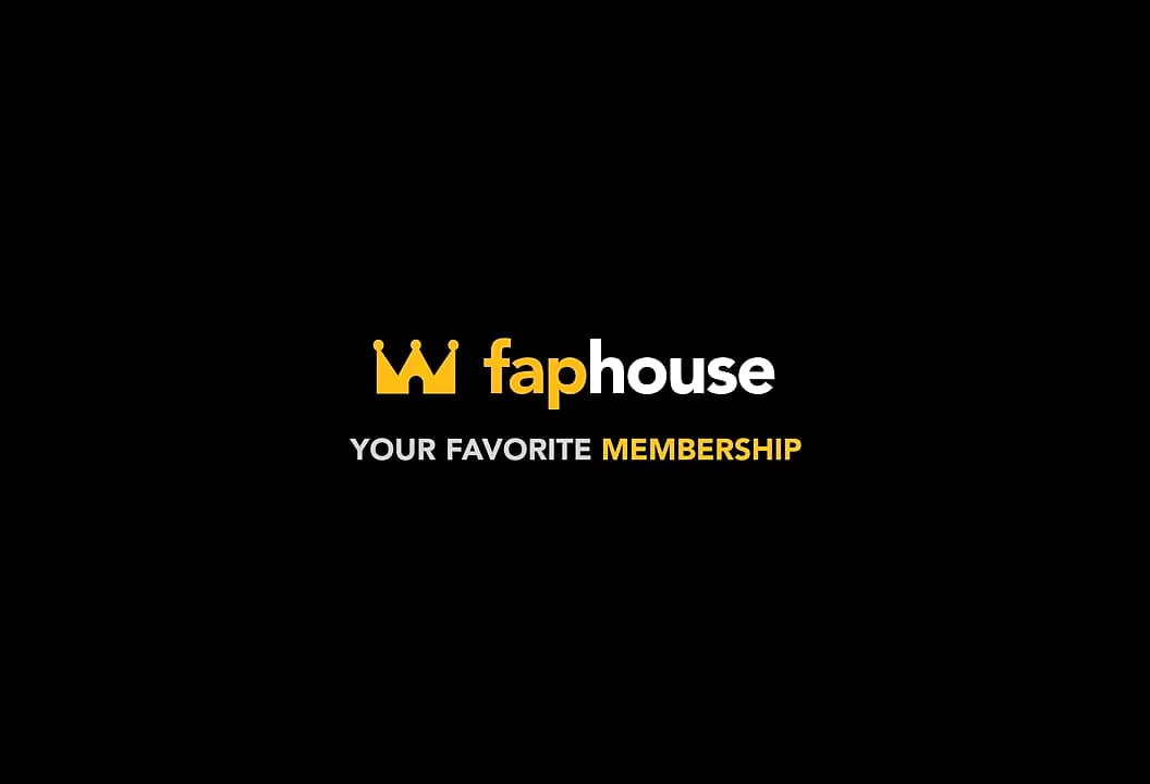 Glossy Lips: on the Way to Become a Slutty Toyboy with a Mouth Always Open for Tranny Cocks