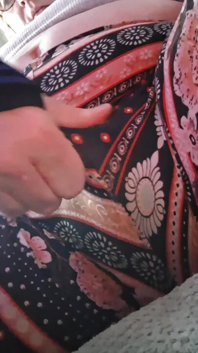 The Princess Udders Six Minute Skittle Spank challenge