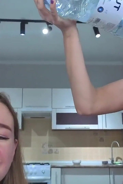 Blonde & Brunette Lesbians: Chug Water, Floor Piss Swap