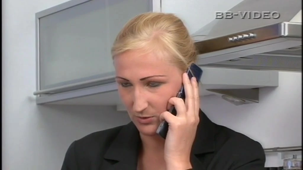 A blonde MILF who is open to sexual fantasies lures her partner to get screwed