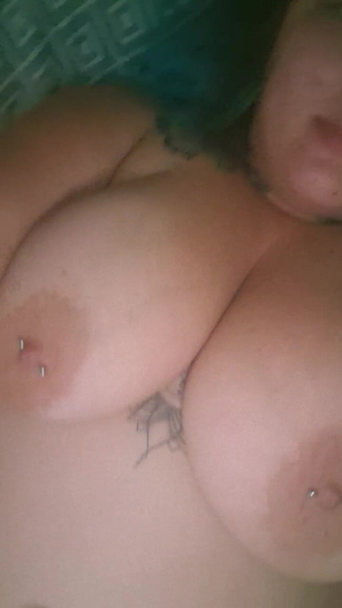 Pleasure my juicy pre-inseminated pussy 🔥