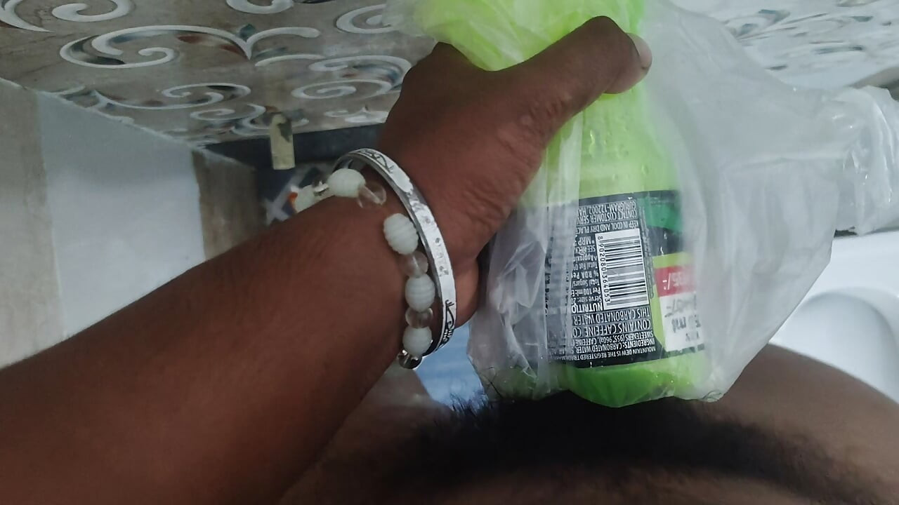 Piusy fack and now video gay handjob