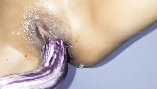 Sri Lankalı büyük memeli kız arkadaş götünü tokatlıyor