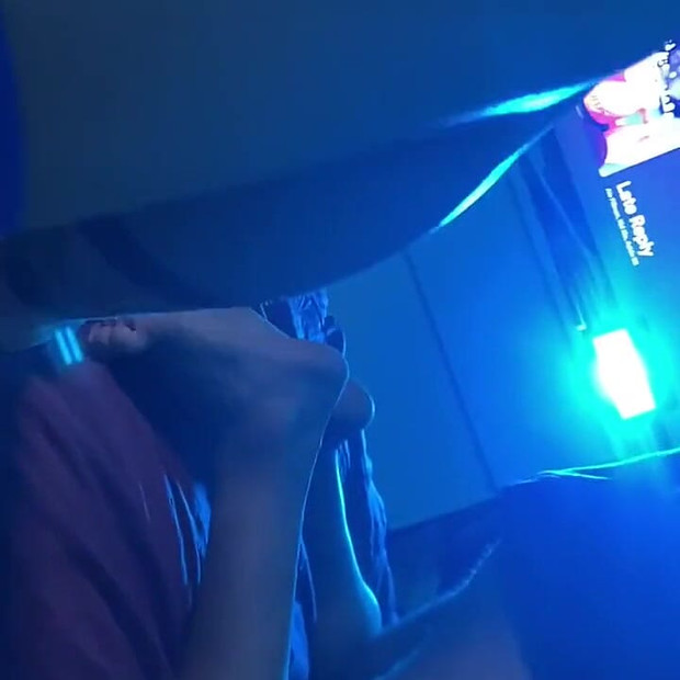 I was jerking off lying on the bed in lingerie and blue high heels